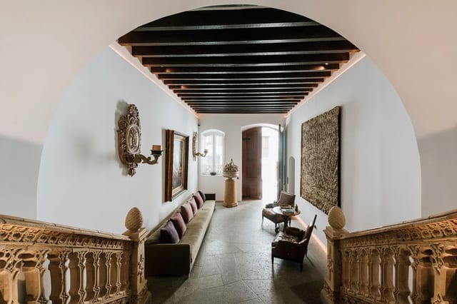 Beautifully renovated Palacio in Ibiza Old Town near the Marina