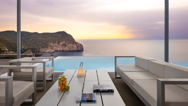 VILLA XAMENA